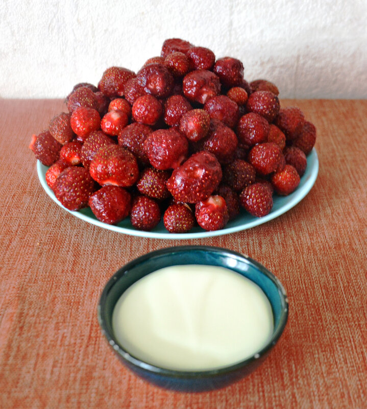 Клубника на завтрак - Сергей М Клубника на завтрак - Сергей М