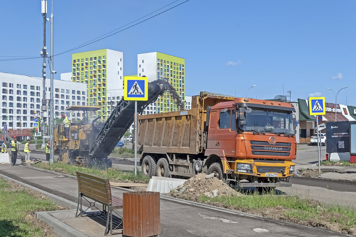 Будет новый асфальт - Валерий Иванович