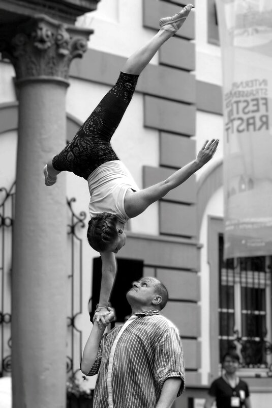 Однако ты поправилась... - Юрий. Шмаков Однако ты поправилась... - Юрий. Шмаков