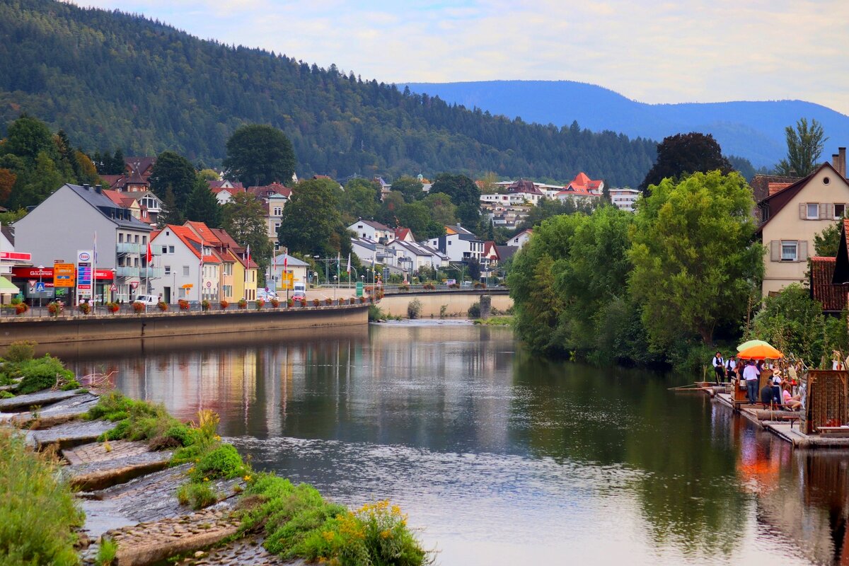 Город у реки - Юрий. Шмаков Город у реки - Юрий. Шмаков
