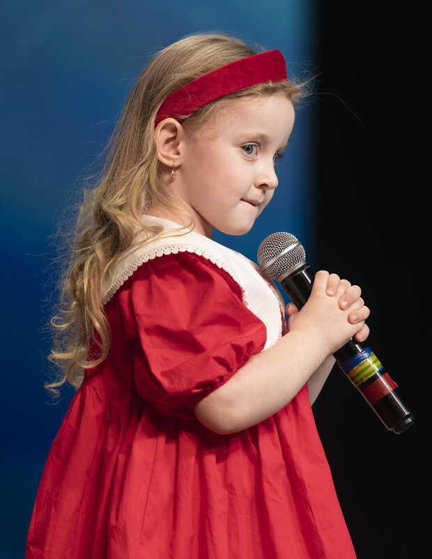 вокалистка - cfysx вокалистка - cfysx