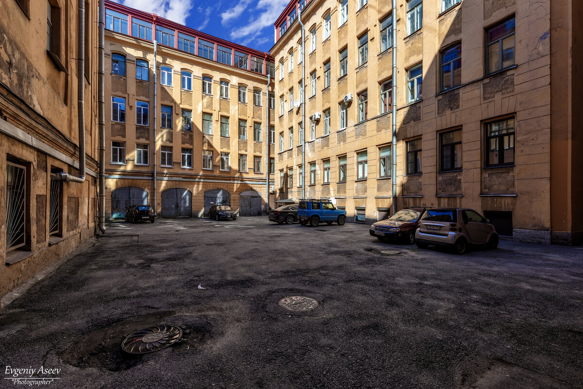 Дворы моего детства - Евгений 