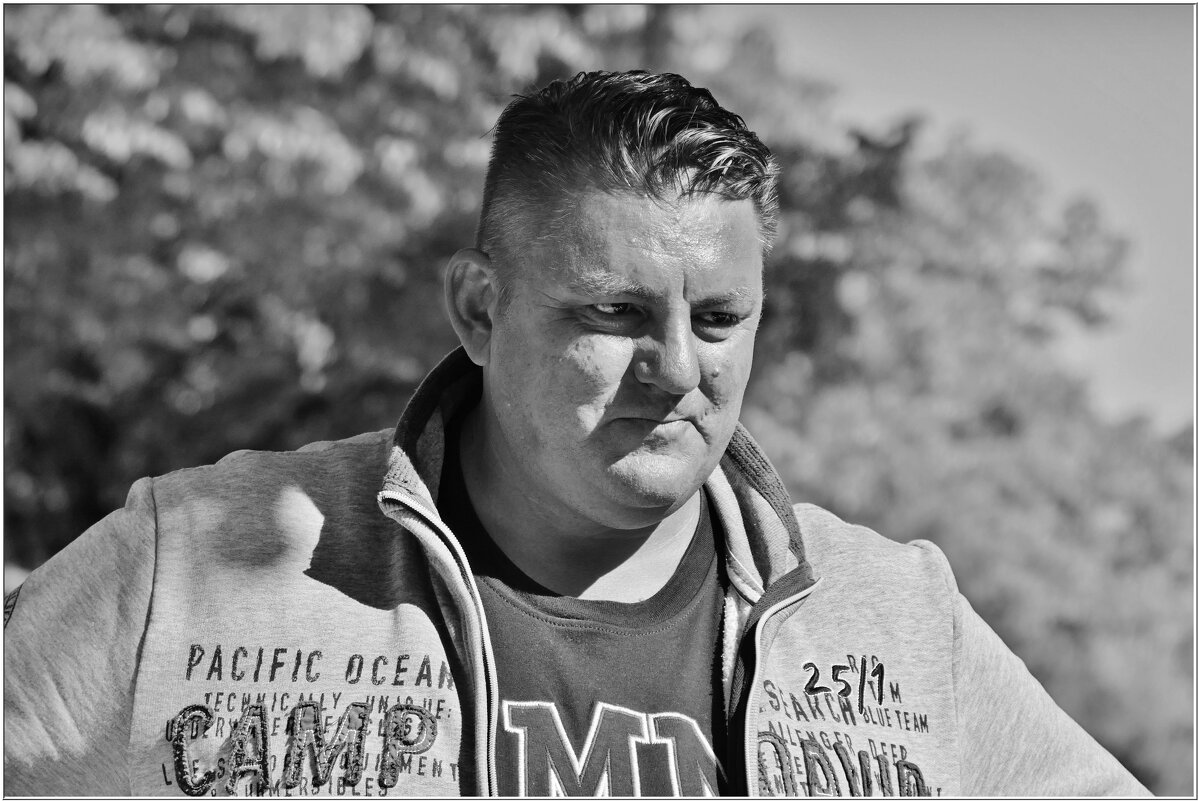 БРУТАЛЬНЫЙ... - Elvira E. БРУТАЛЬНЫЙ... - Elvira E.