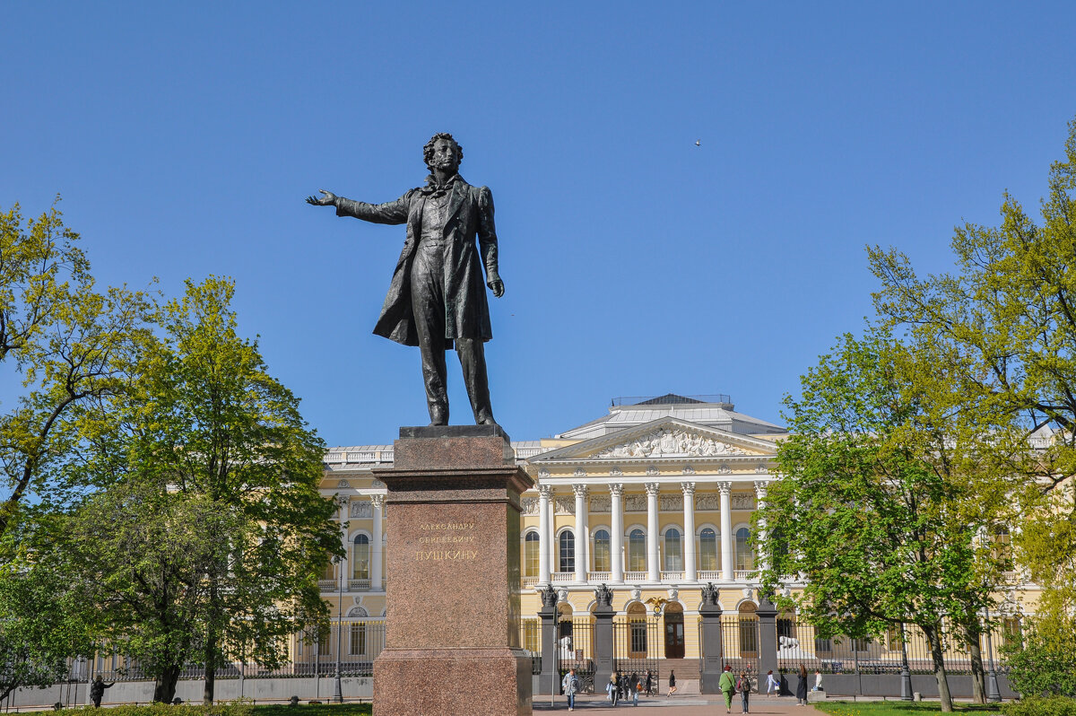 Памятник А.С. Пушкину на площади Искусств - Татьяна Машошина Памятник А.С. Пушкину на площади Искусств - Татьяна Машошина