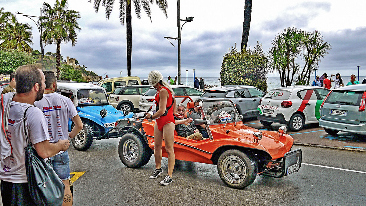 Хотел денег, а получил по попке - Alexandеr P