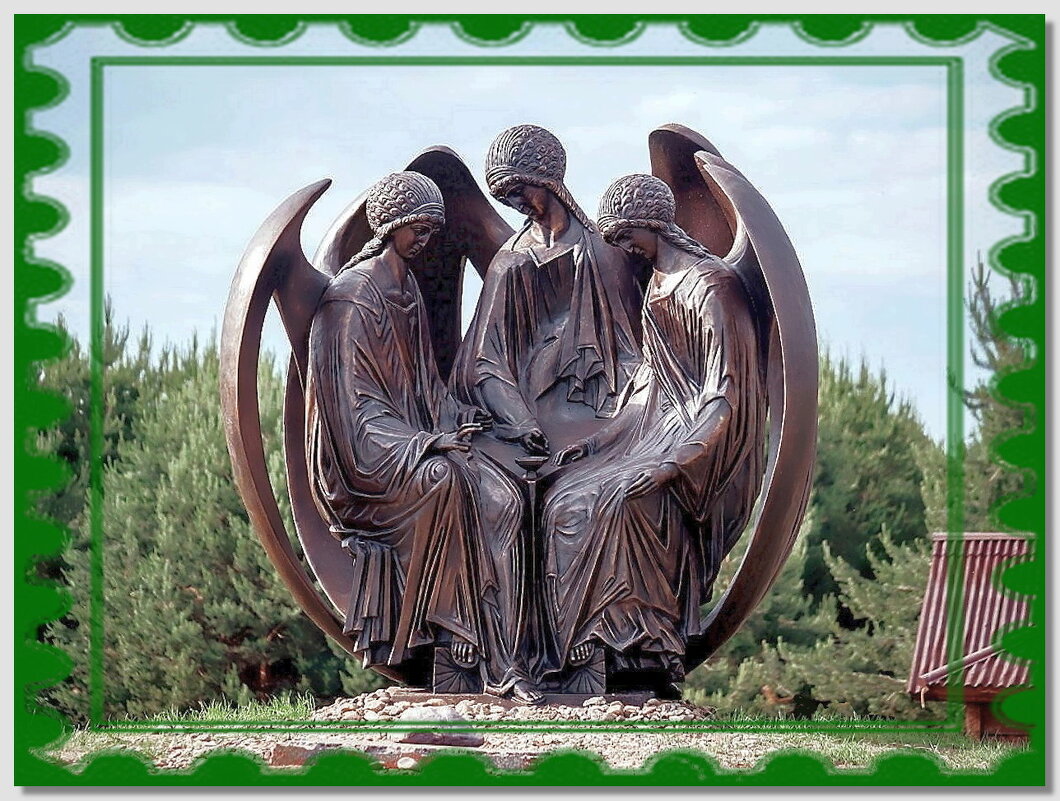 Скульптура «Святая Троица» в Ульяновской области. - Ольга Довженко