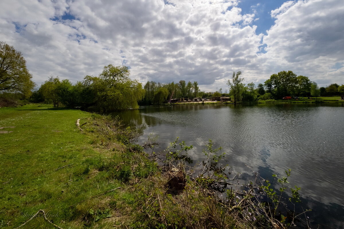 Апрельское... - Николай Гирш Апрельское... - Николай Гирш