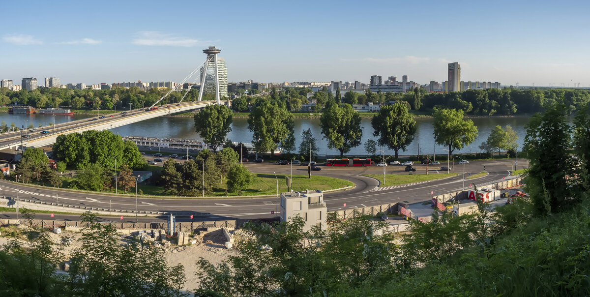 Братислава - leo yagonen