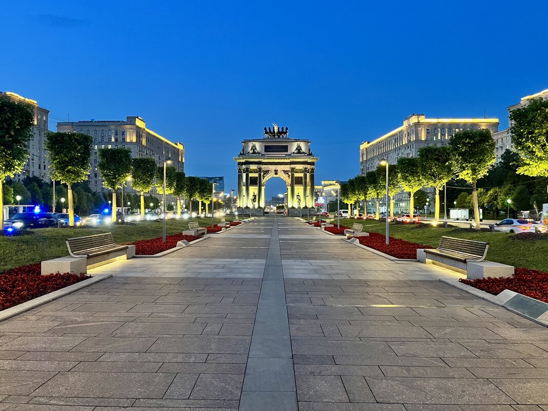 Триумфальная арка - Александр Конов