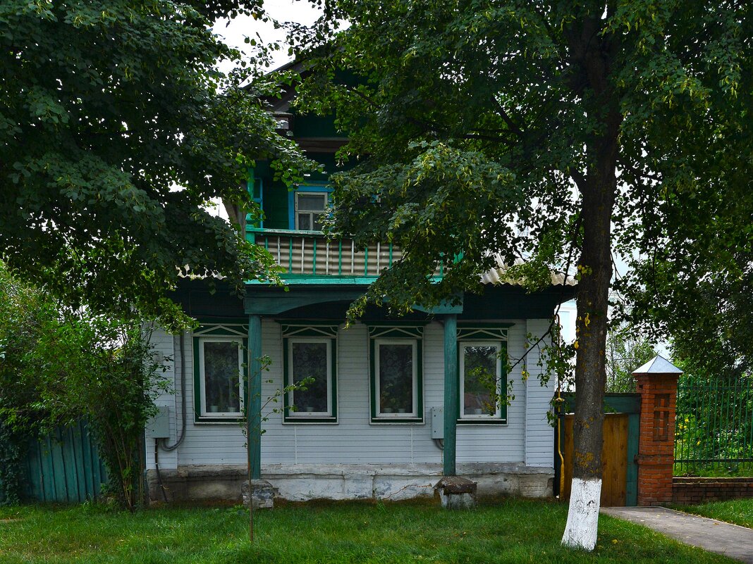 Ядрин. Дом по ул. Комсомольской 3. - Пётр Чернега