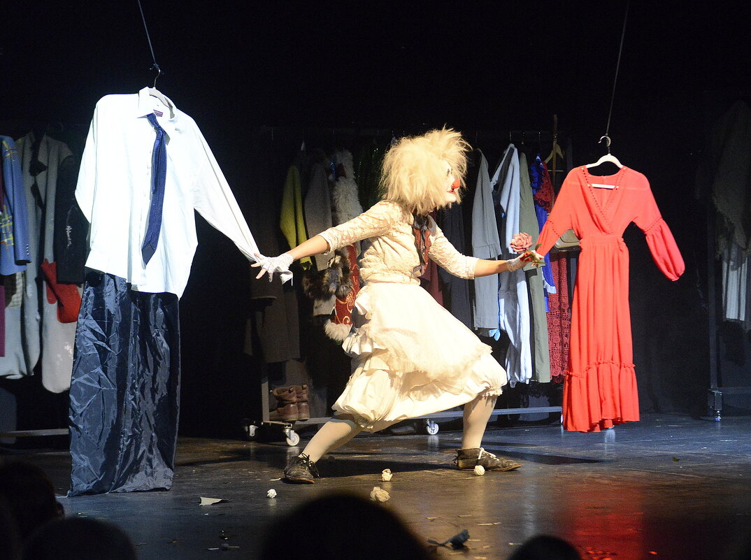 . - Алексей Неустроев