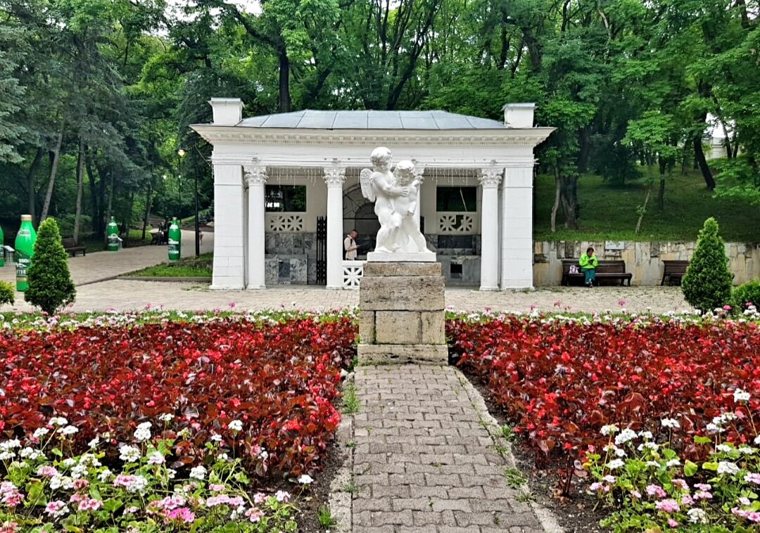 ЕССЕНТУКИ - Tata Wolf