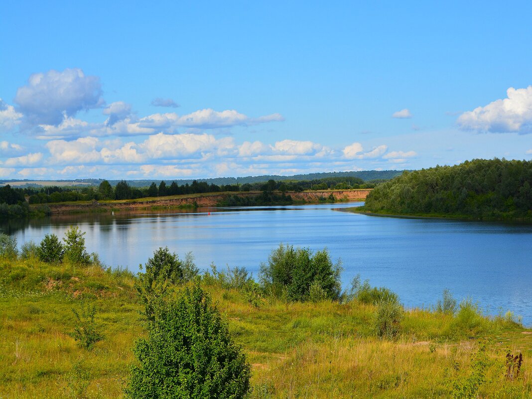 Ядрин. Излучине реки Суры в северо-восточных окрестностях города. - Пётр Чернега
