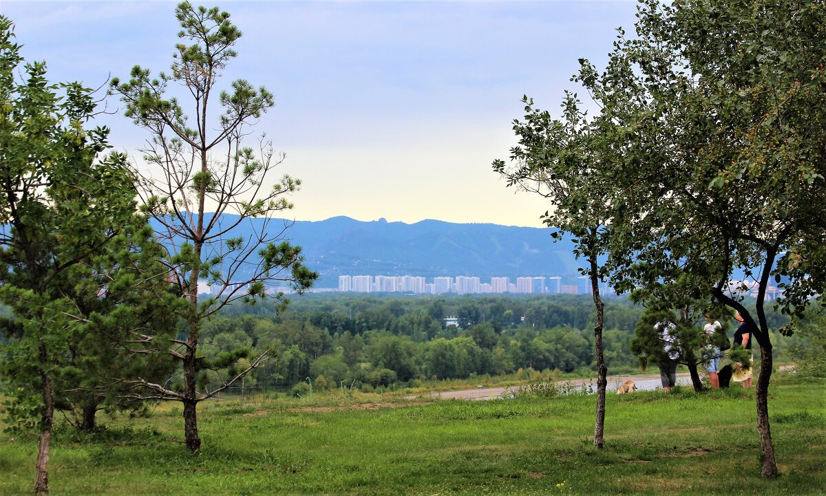 Таёжный город в горах на Енисее - Василий 