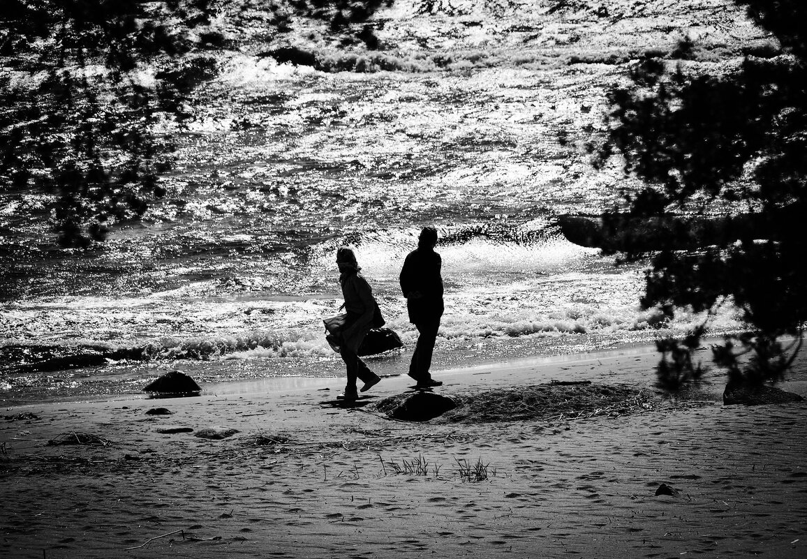 Они встретились и разошлись.... - Магомед . Они встретились и разошлись.... - Магомед .