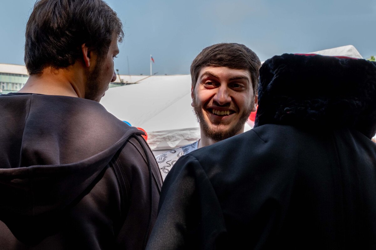 *** - Валерий Михмель 