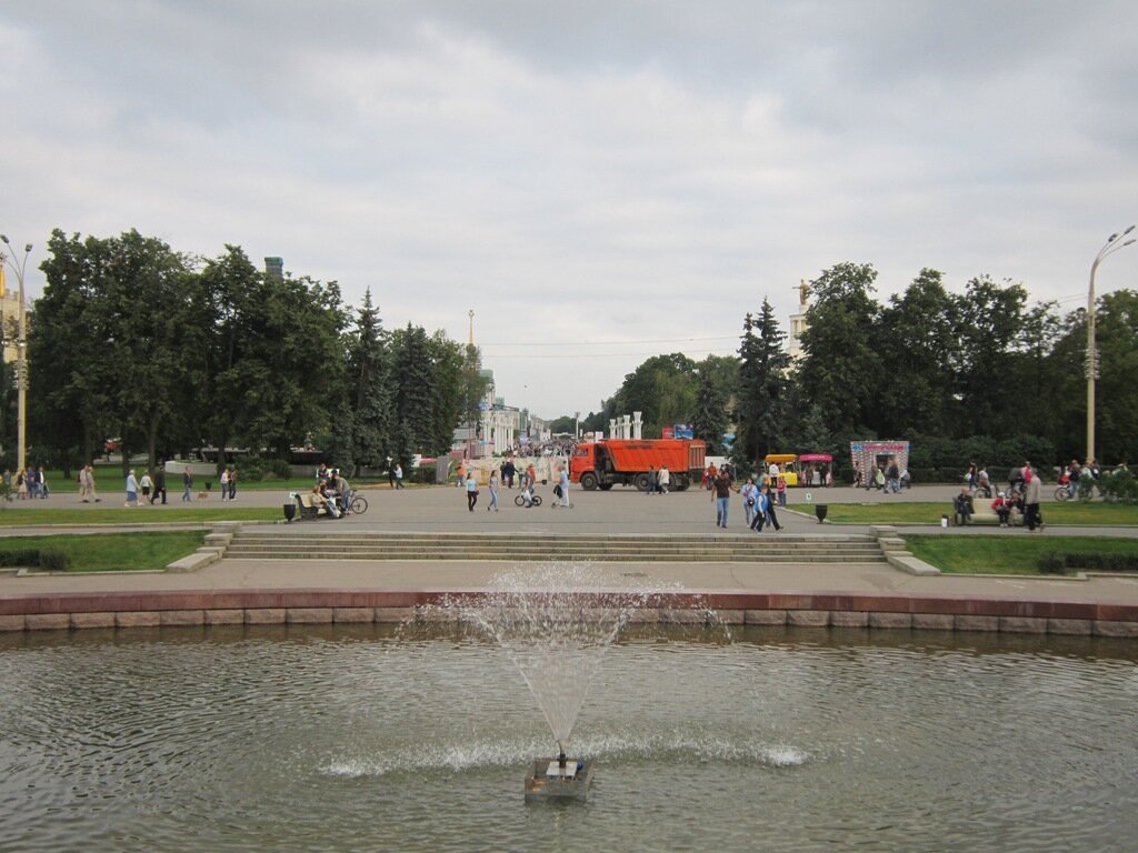 ВДНХ. Фонтан - Дмитрий Никитин ВДНХ. Фонтан - Дмитрий Никитин