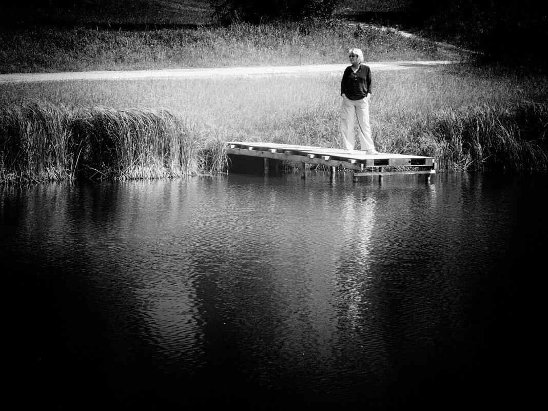 . . . - Jiří Valiska