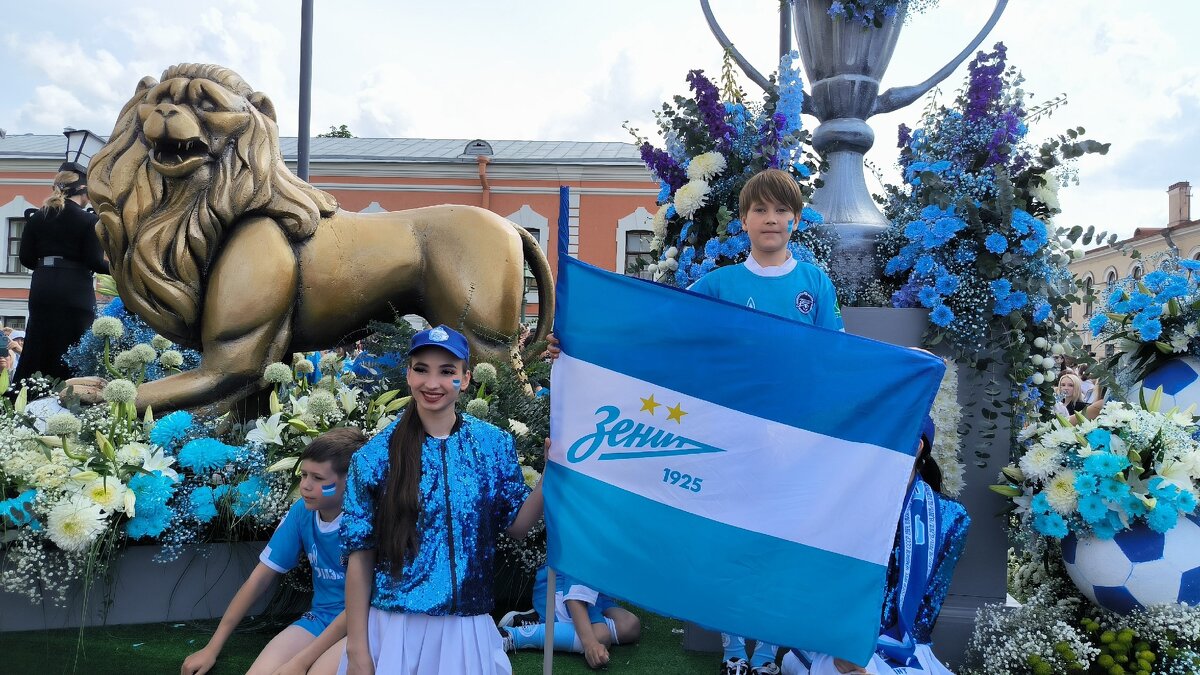Фестиваль цветов в Петропавловской крепости. - Ольга Фестиваль цветов в Петропавловской крепости. - Ольга