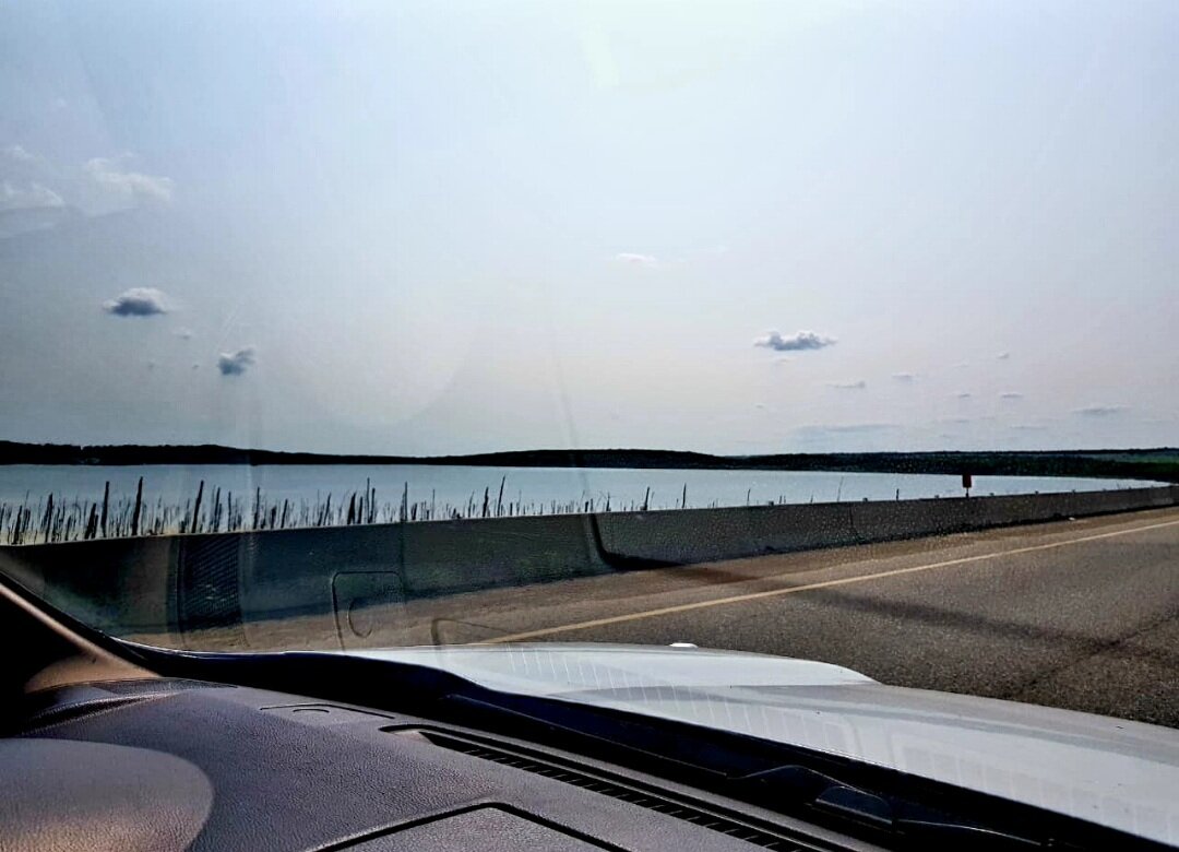 ОЗЕРО ТАМБУКАН - Tata Wolf