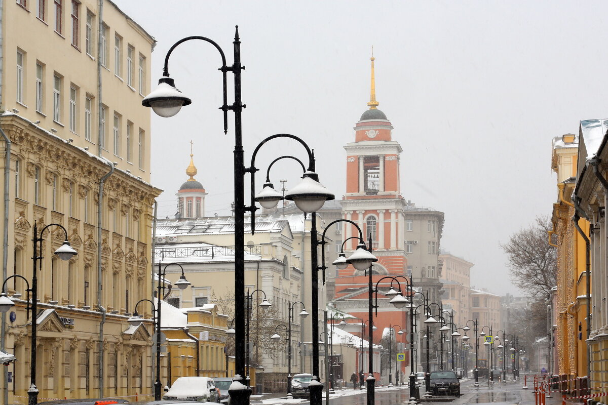 Пятницкая 6 апреля - Михаил Бибичков