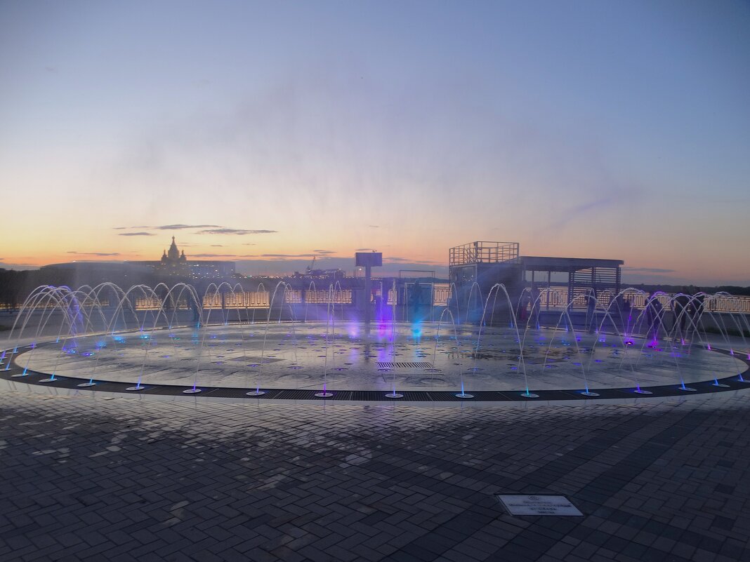 Фонтанчик на закате - svk *