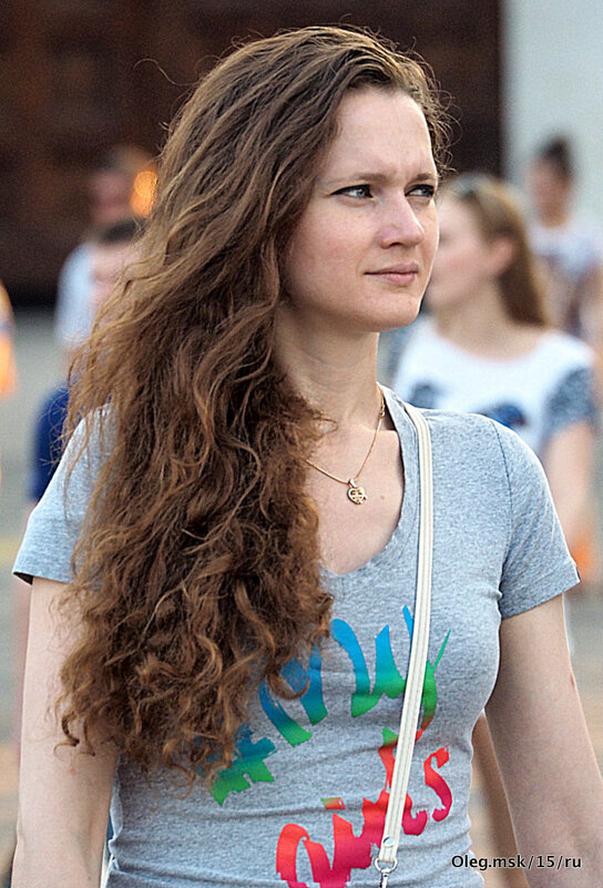 прохожая - Олег Лукьянов