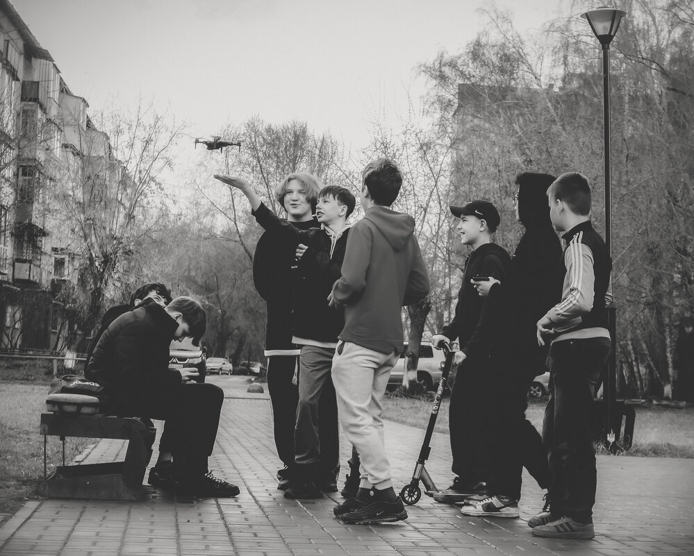 Взлёт-зависание (чб) - Сергей Царёв Взлёт-зависание (чб) - Сергей Царёв