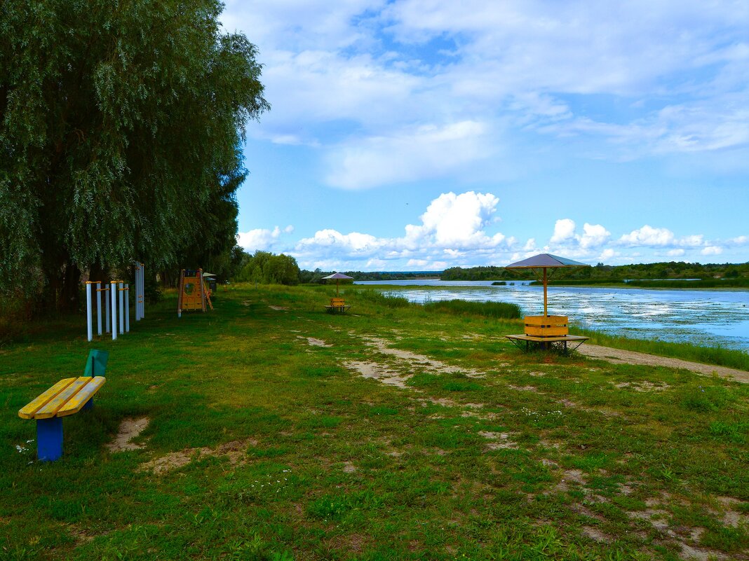 Ядрин. Городской пляж летом. - Пётр Чернега Ядрин. Городской пляж летом. - Пётр Чернега