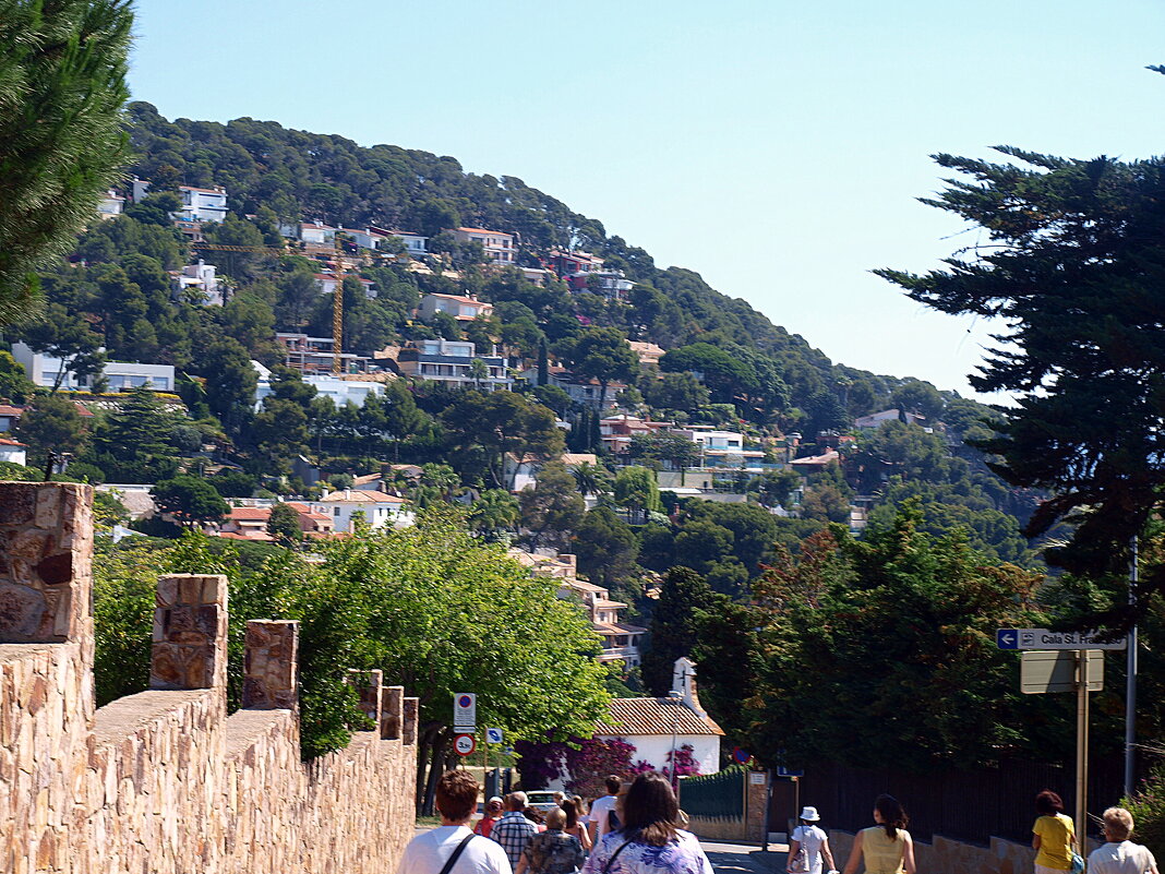 Окрестности Барселоны. - Владимир Драгунский Окрестности Барселоны. - Владимир Драгунский