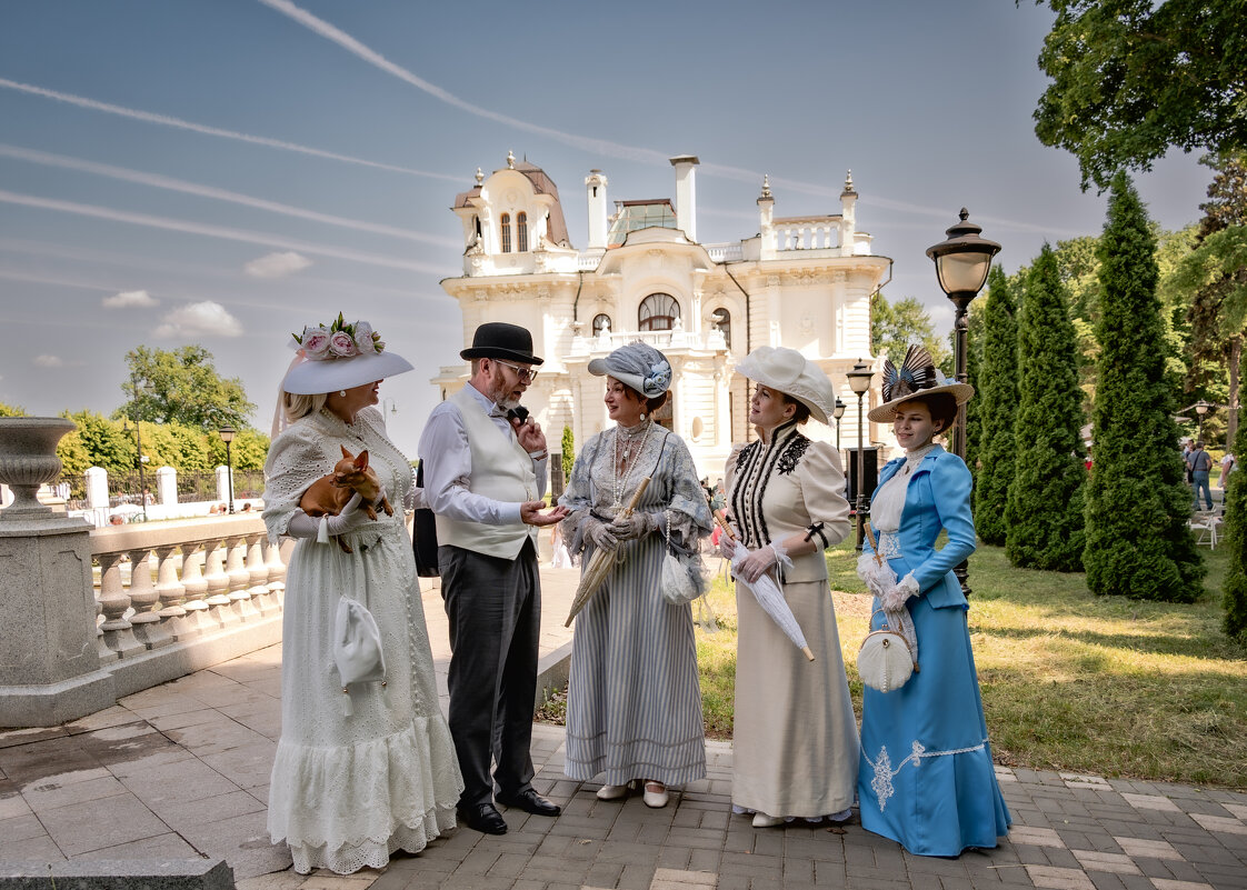 Беседа - Елена Кухарева