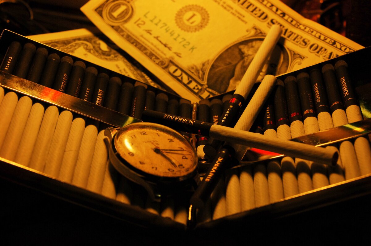 * * * - Руслан 