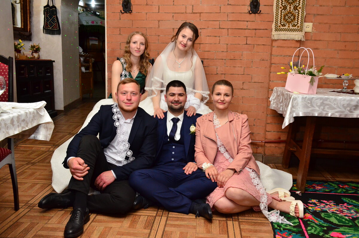 И снова приглашаем на свадьбу 2 - александр донченко