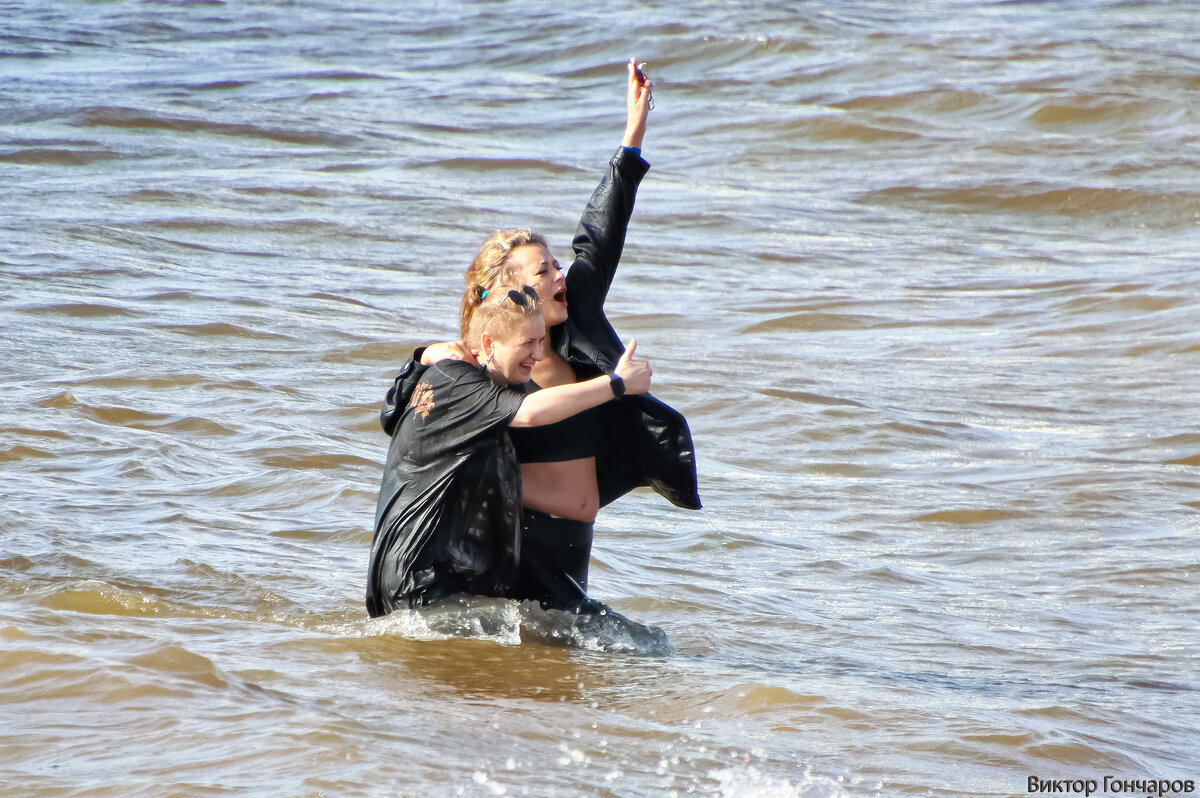 море по колено,Финский залив,случайные люди - Laryan1 