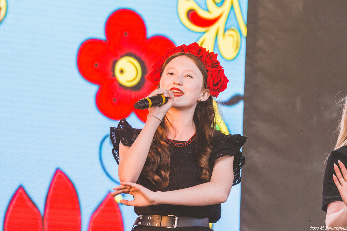 На концерте - Михаил 