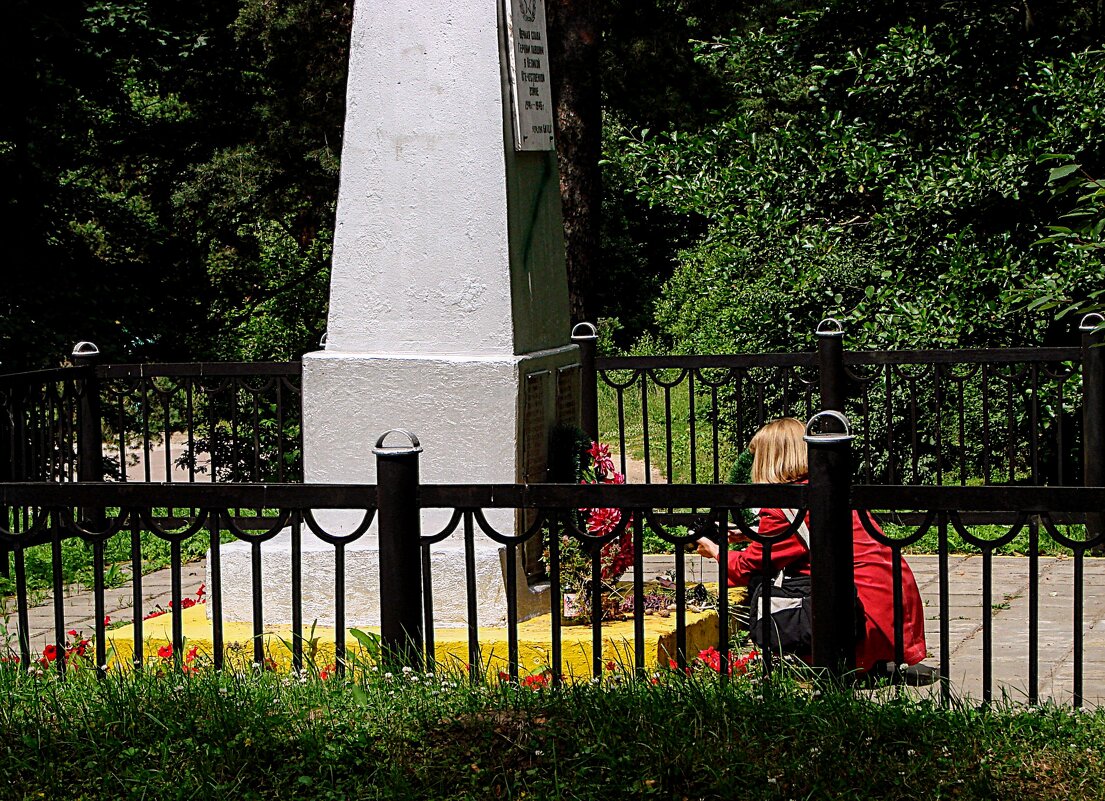 Помним , скорбим,,,,, - Анатолий Колосов