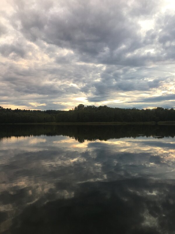 На озере... - Владимир Павлов