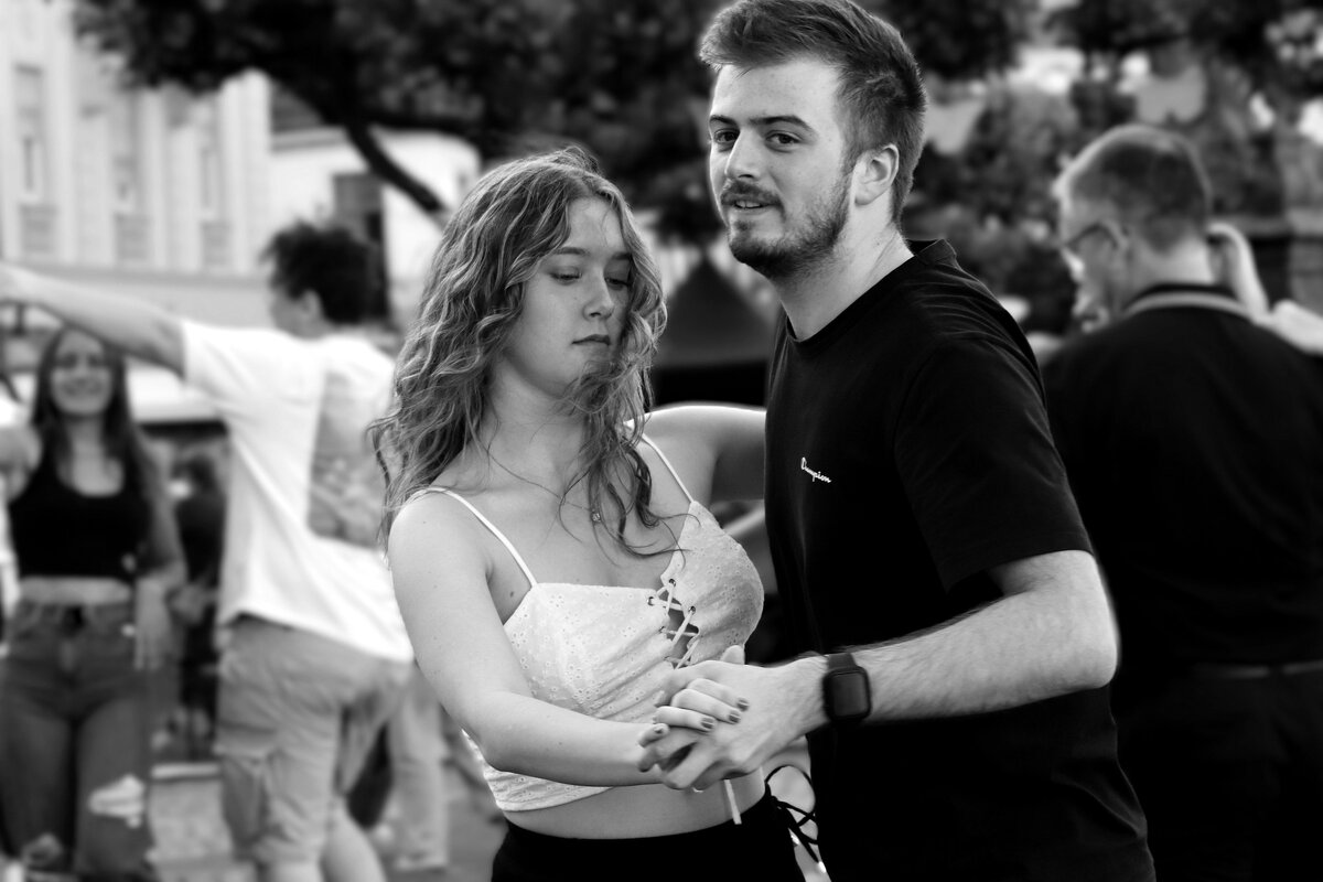 Танцплощадка - Юрий. Шмаков