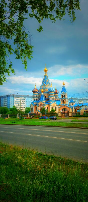 На исходе июня... - Леонид Абросимов