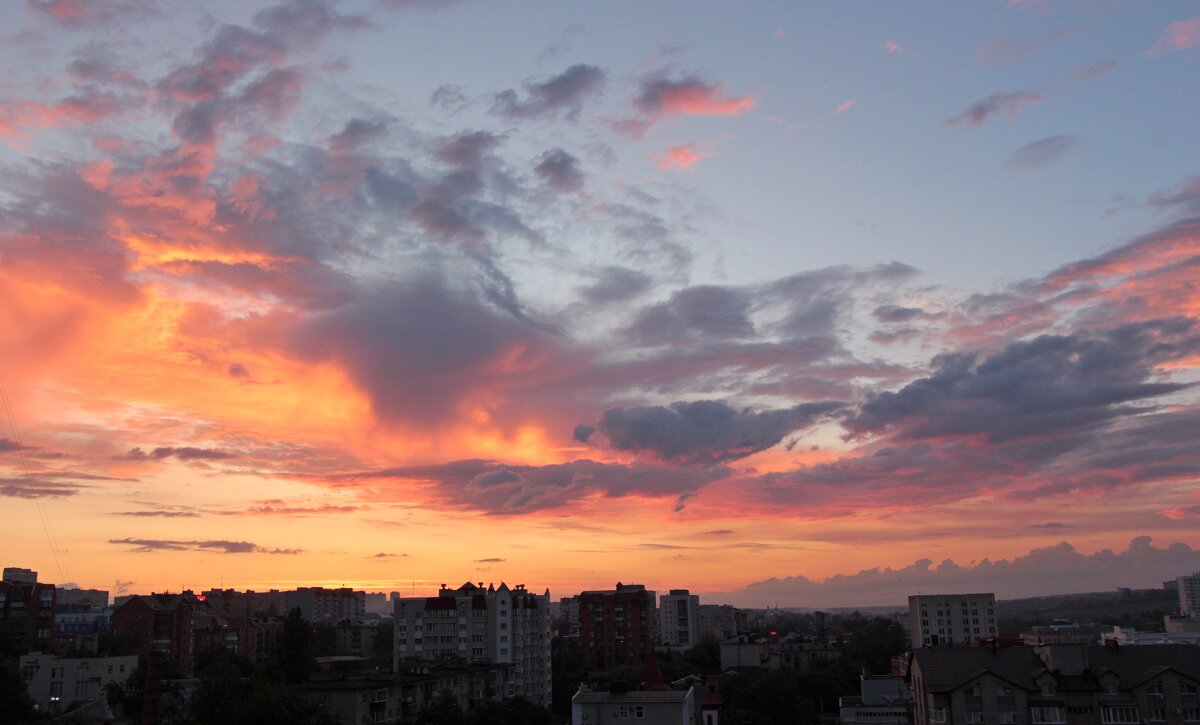 вечер..закат...облака... - Александр Герасенков вечер..закат...облака... - Александр Герасенков