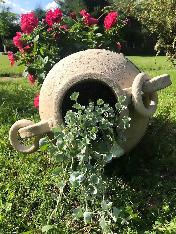 Арт-объект в саду - Ольга Довженко