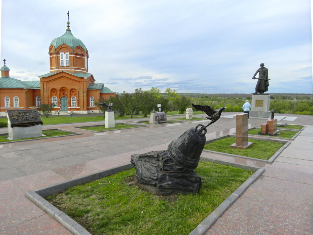 Аллея памяти. Куликово поле. - ИРЭН@ .