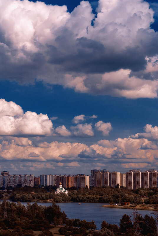 ..летний вечер в городе - Pasha Zhidkov