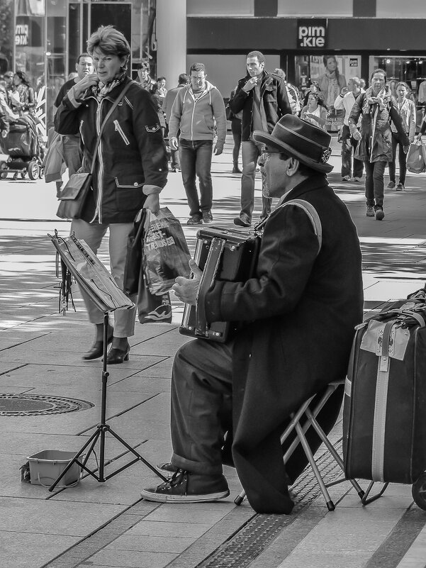 Городские мелодии - Наталья Rosenwasser Городские мелодии - Наталья Rosenwasser