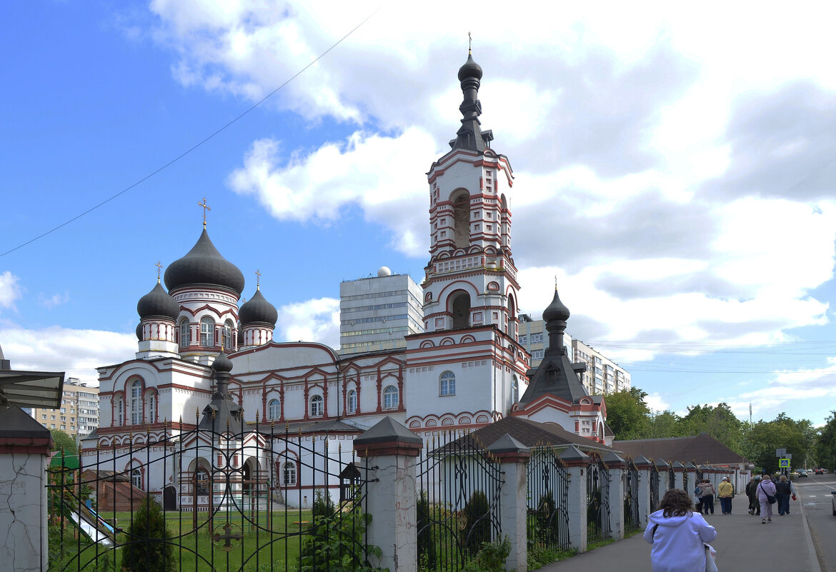 Храм великомученика Димитрия Солунского на Благуше. - Oleg4618 Шутченко