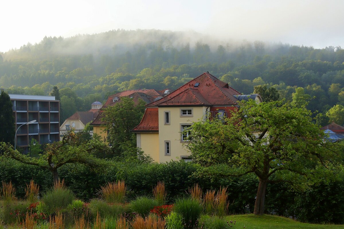 Утро в городе - Юрий. Шмаков