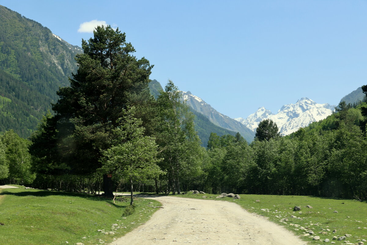 Подъезжаем... - Александр Кондаков Подъезжаем... - Александр Кондаков