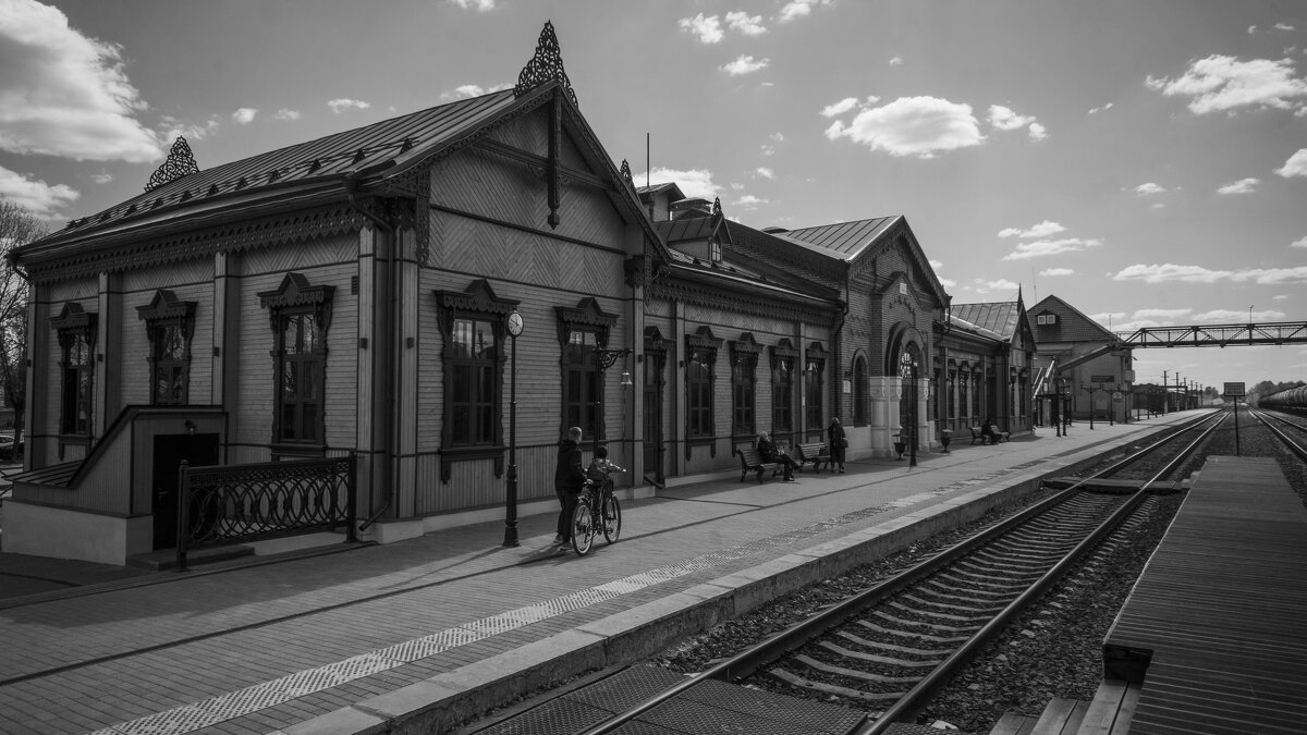 ожидание электрички - Сергей Бабанов