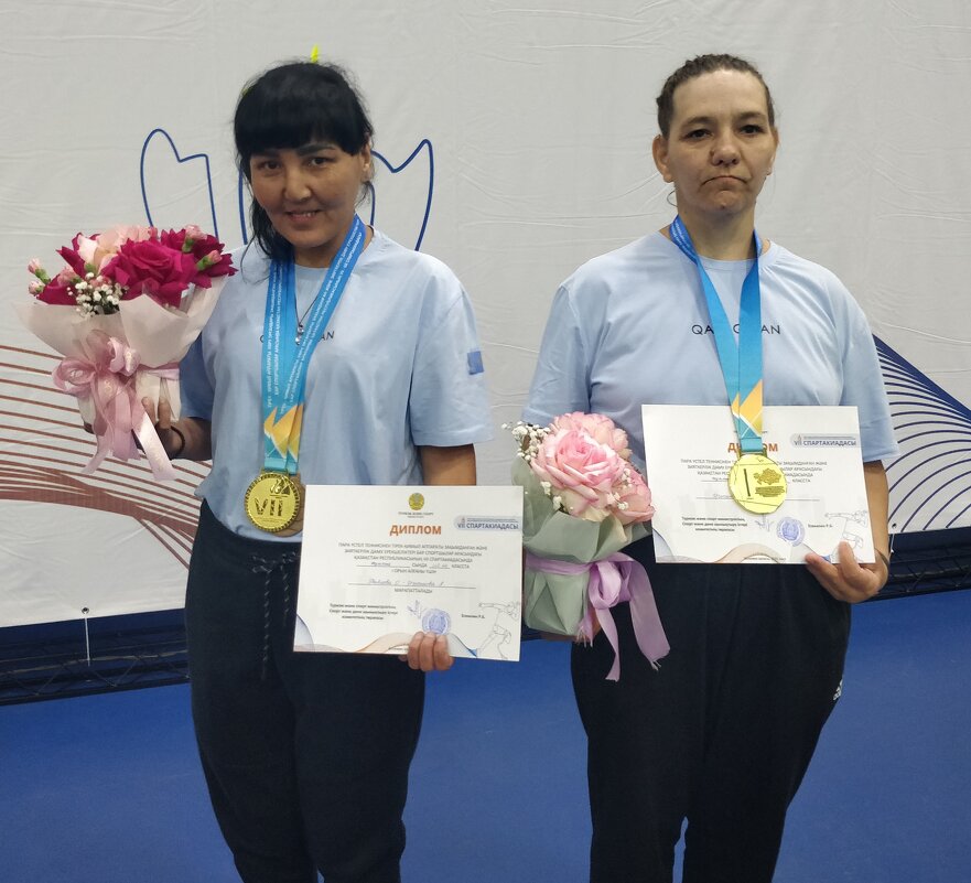 Чемпионы - Андрей Хлопонин