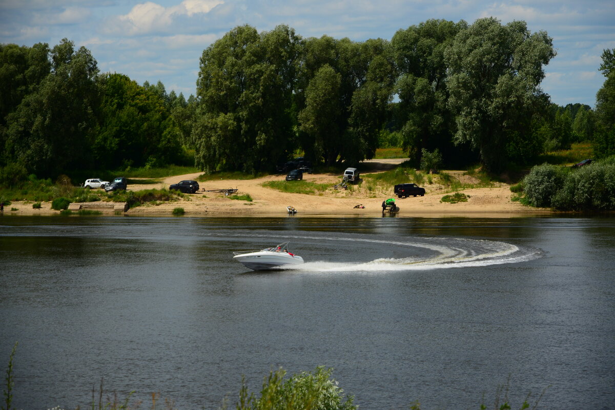 На вираже. - Михаил Колосов 